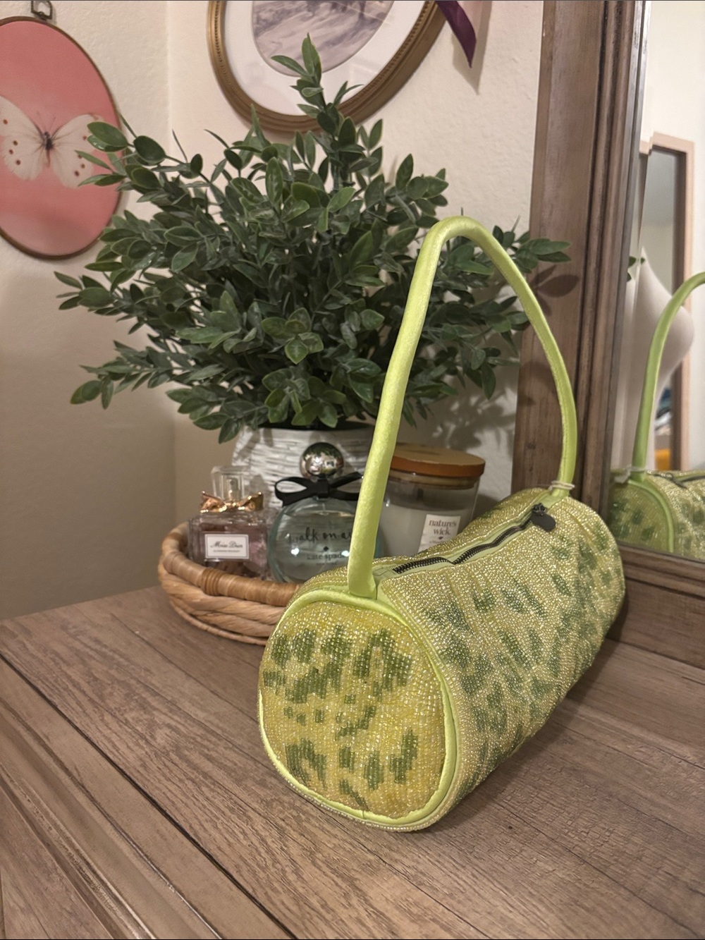 Free People Bailey Beaded Barrel Shoulder Bag-Green-NWT MSRP $98 - Picture 3 of 6